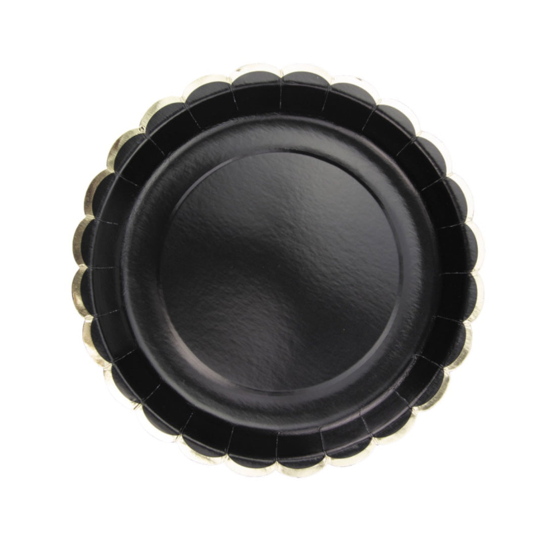 8 assiettes en carton noires et or