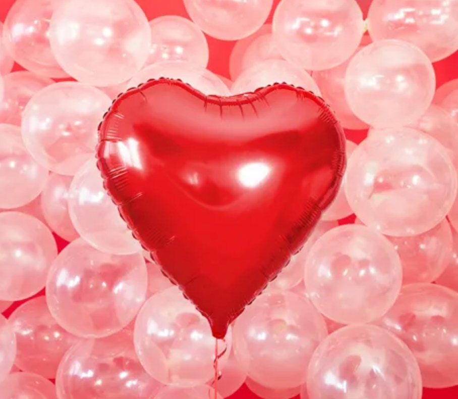 Ballon rouge en Mylar coeur - 61 cm